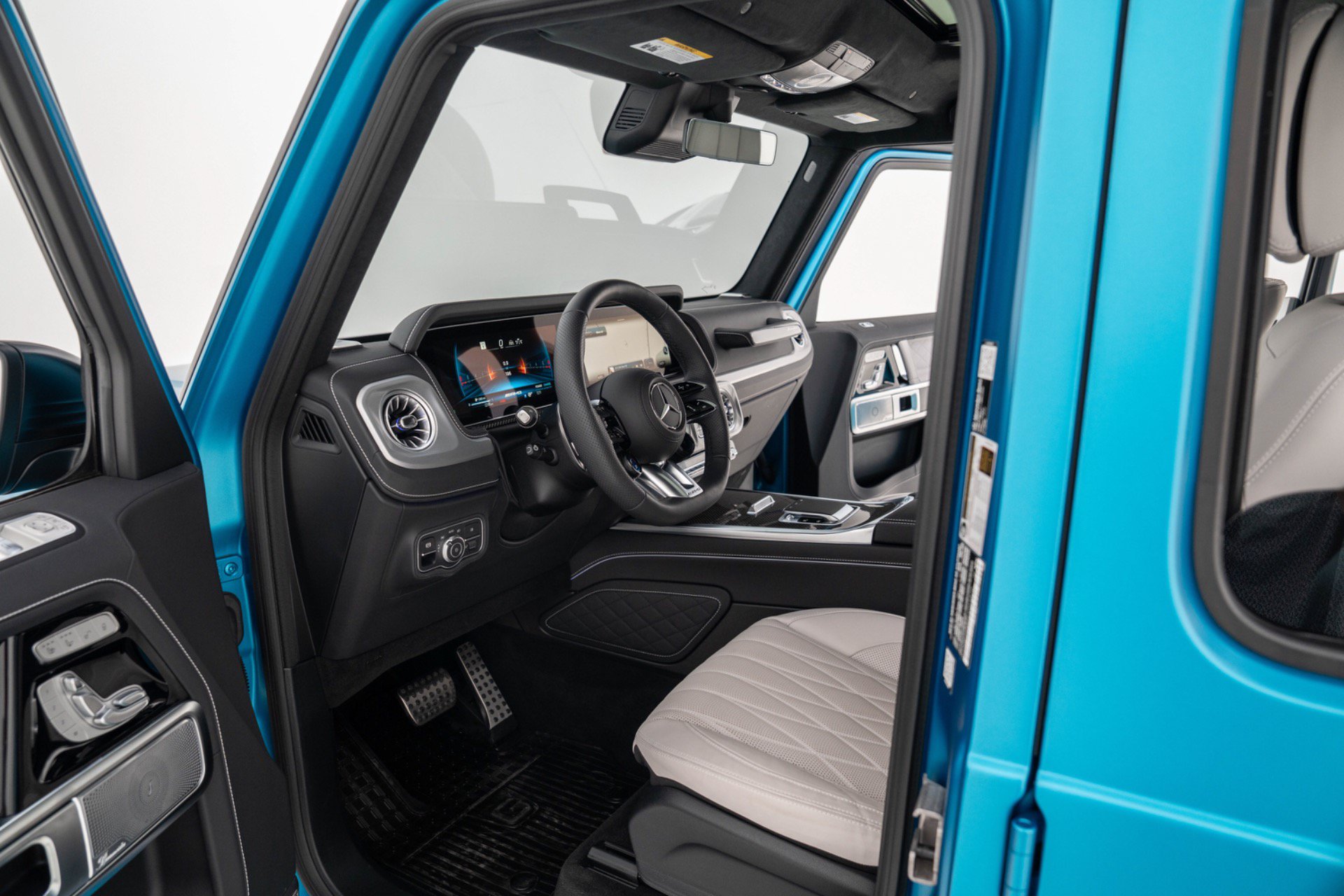 Used 2026 Mercedes-Benz G 63 AMG 4MATIC image 11