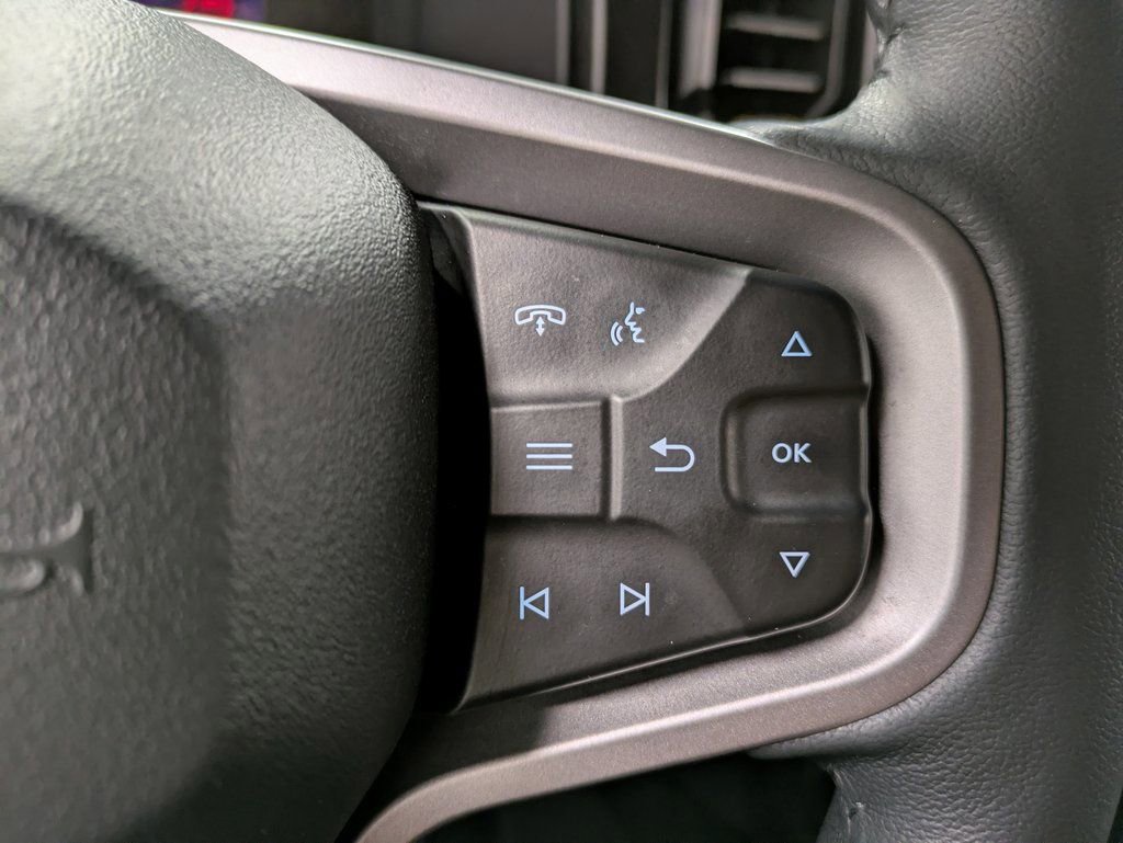 Used 2021 Ford Bronco Badlands image 13