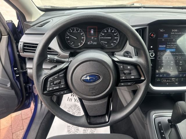 Used 2025 Subaru Crosstrek 2.0i Premium image 18
