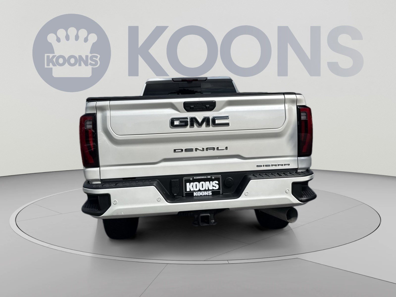 Used 2024 GMC Sierra 3500 Denali Ultimate AWD/4WD image 4
