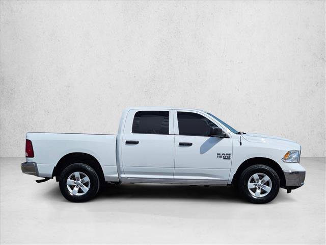 Used 2022 RAM 1500 Classic SLT AWD/4WD video 4