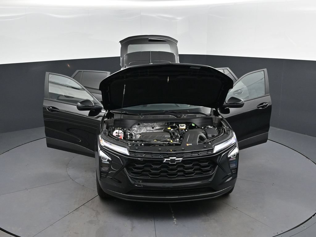 Used 2026 Chevrolet Trax LT w/ Driver Confidence Package FWD image 52