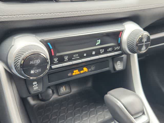 Certified 2024 Toyota RAV4 XLE Premium FWD image 25