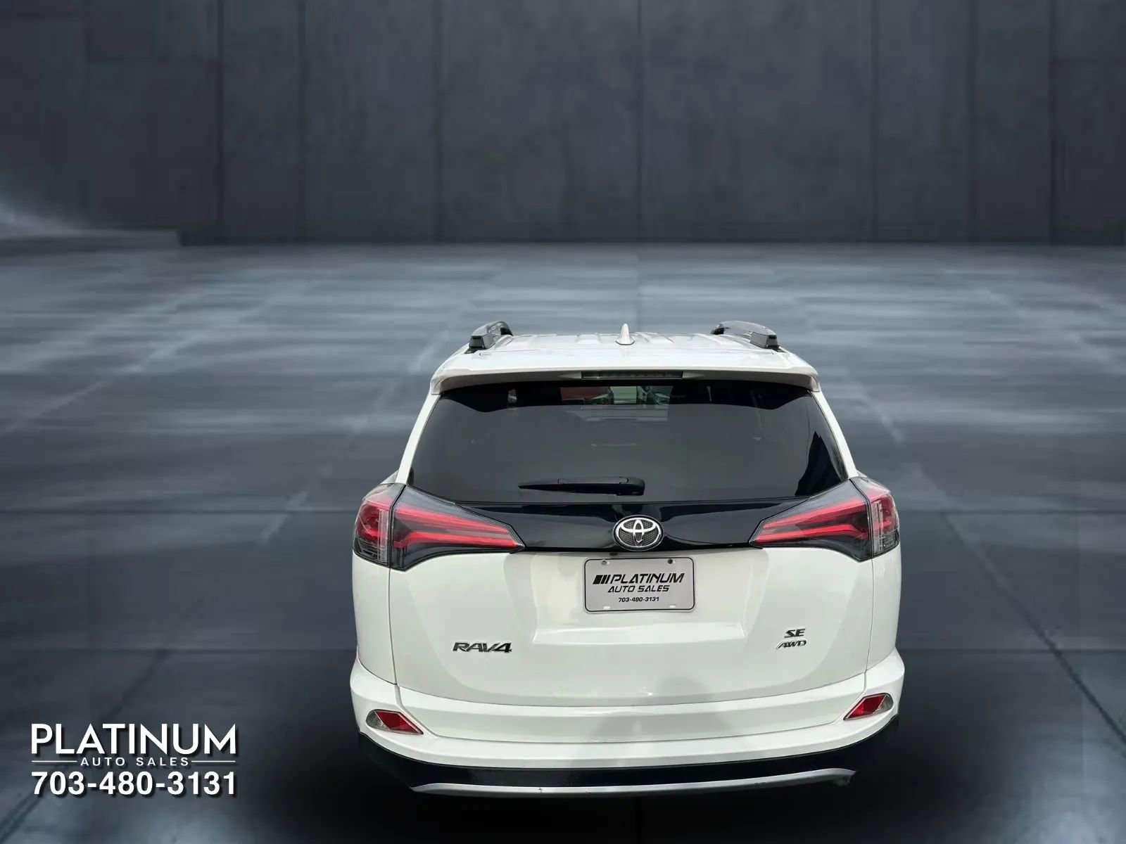 Used 2018 Toyota RAV4 SE w/ Power Extra Value Package image 7