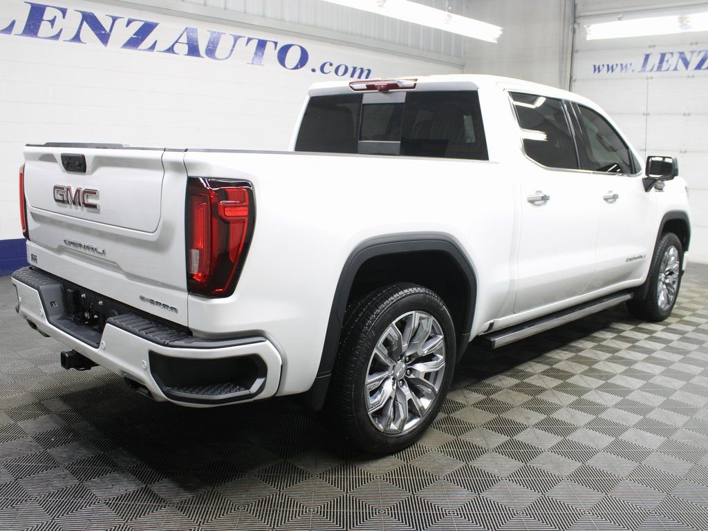Used 2024 GMC Sierra 1500 Denali w/ Denali Reserve Package AWD/4WD image 4