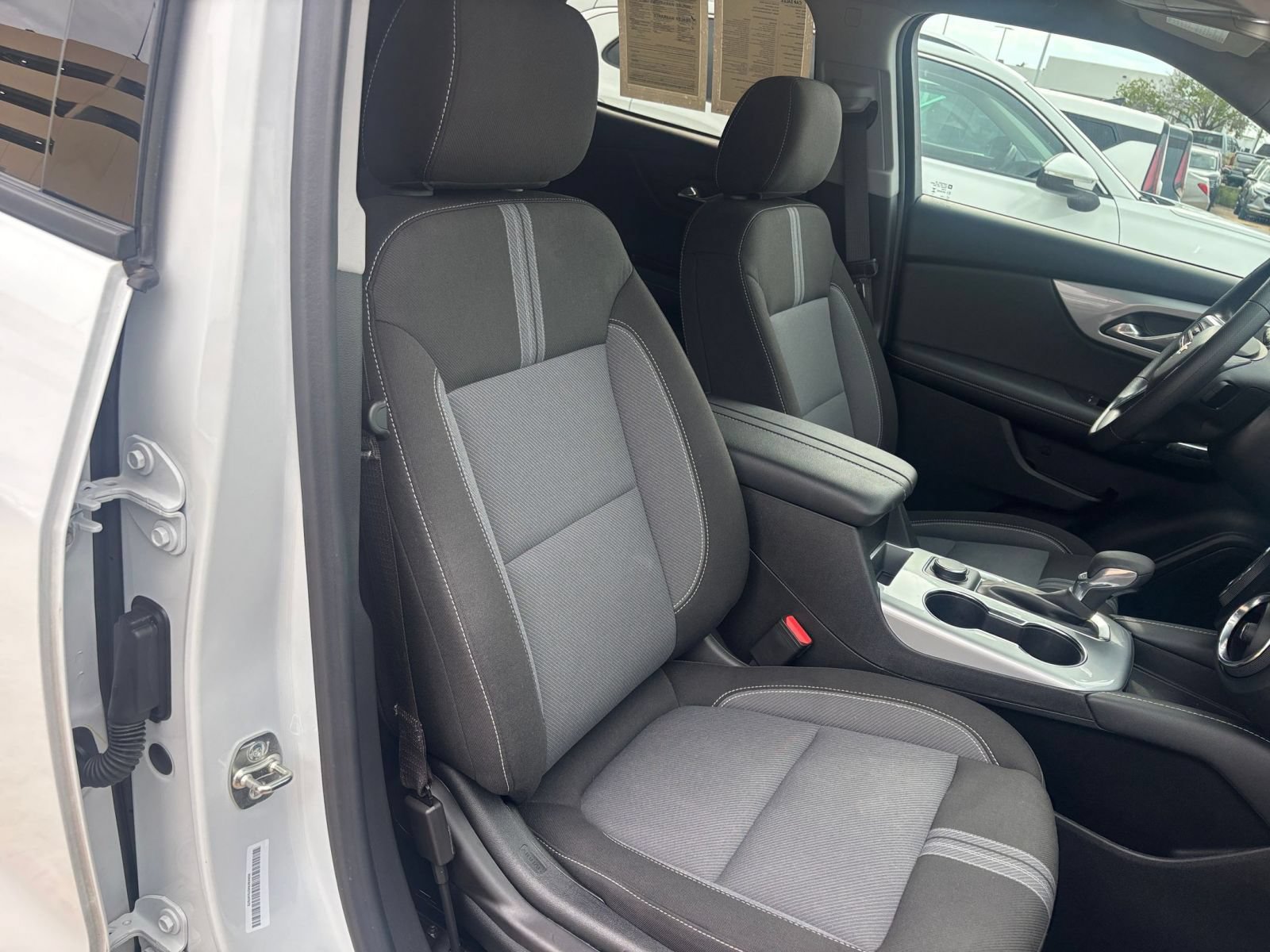 Used 2026 Chevrolet Blazer LT FWD image 36