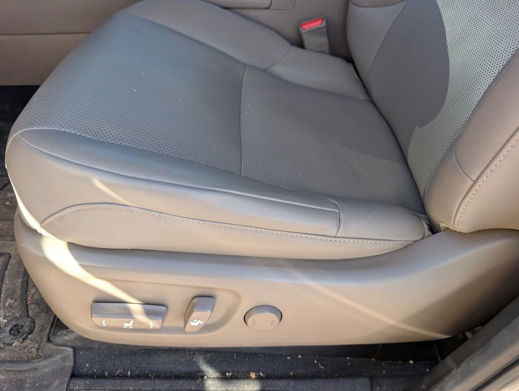 Used 2023 Lexus GX 460 Premium w/ Premium Plus Package image 19