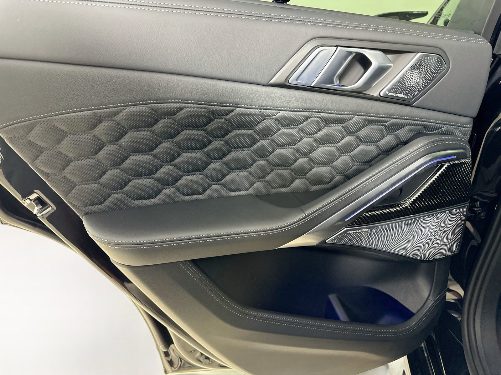 New 2027 BMW X6 M Competition AWD/4WD image 36