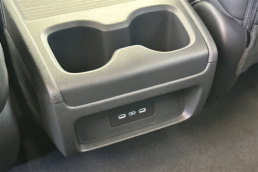 New 2026 Honda Odyssey Touring image 14