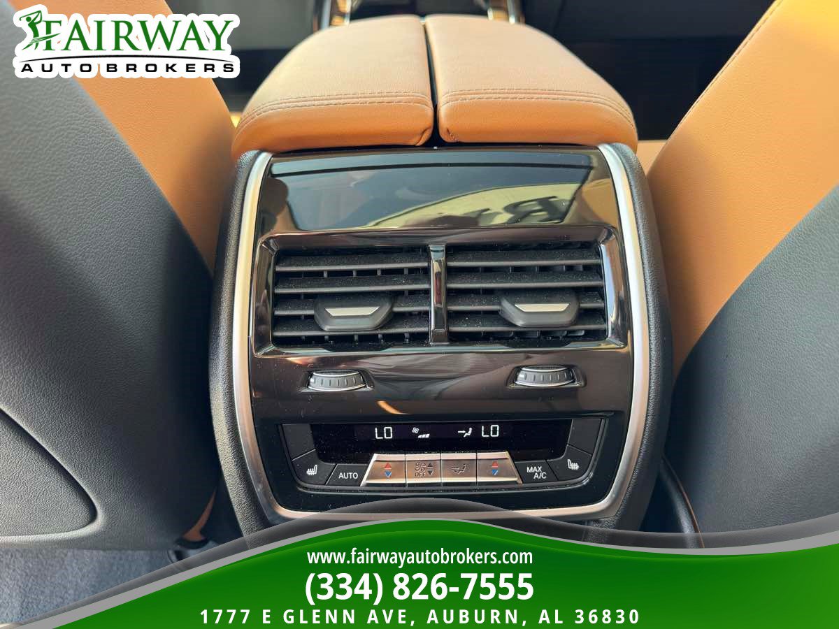 Used 2026 BMW X7 xDrive40i AWD/4WD image 28