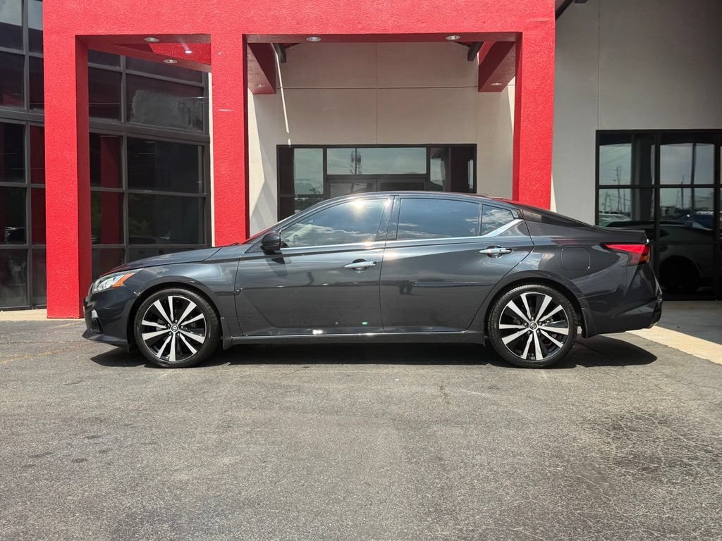 Used 2019 Nissan Altima 2.5 Platinum FWD image 6