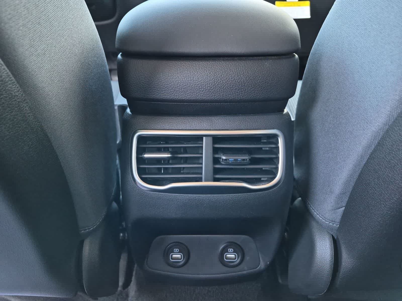 Used 2022 Hyundai Santa Fe SEL FWD image 20