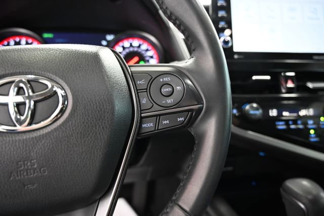 Used 2024 Toyota Camry XSE FWD image 25