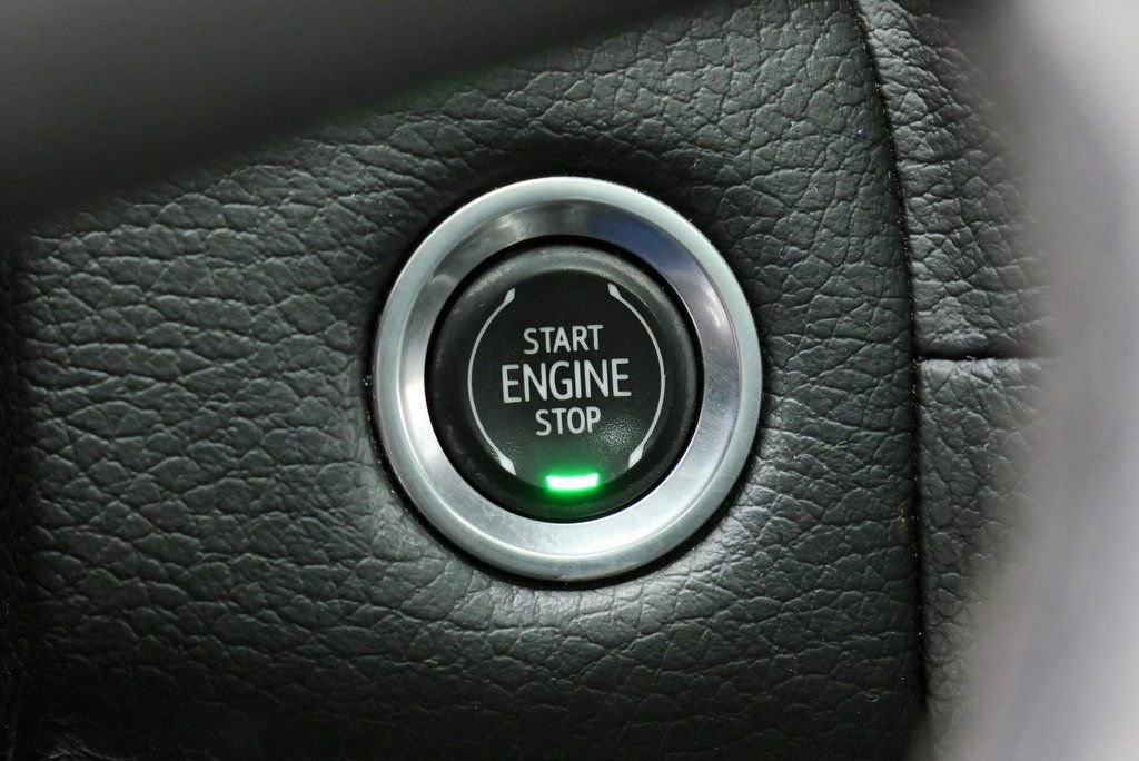 Used 2022 GMC Yukon Denali image 28