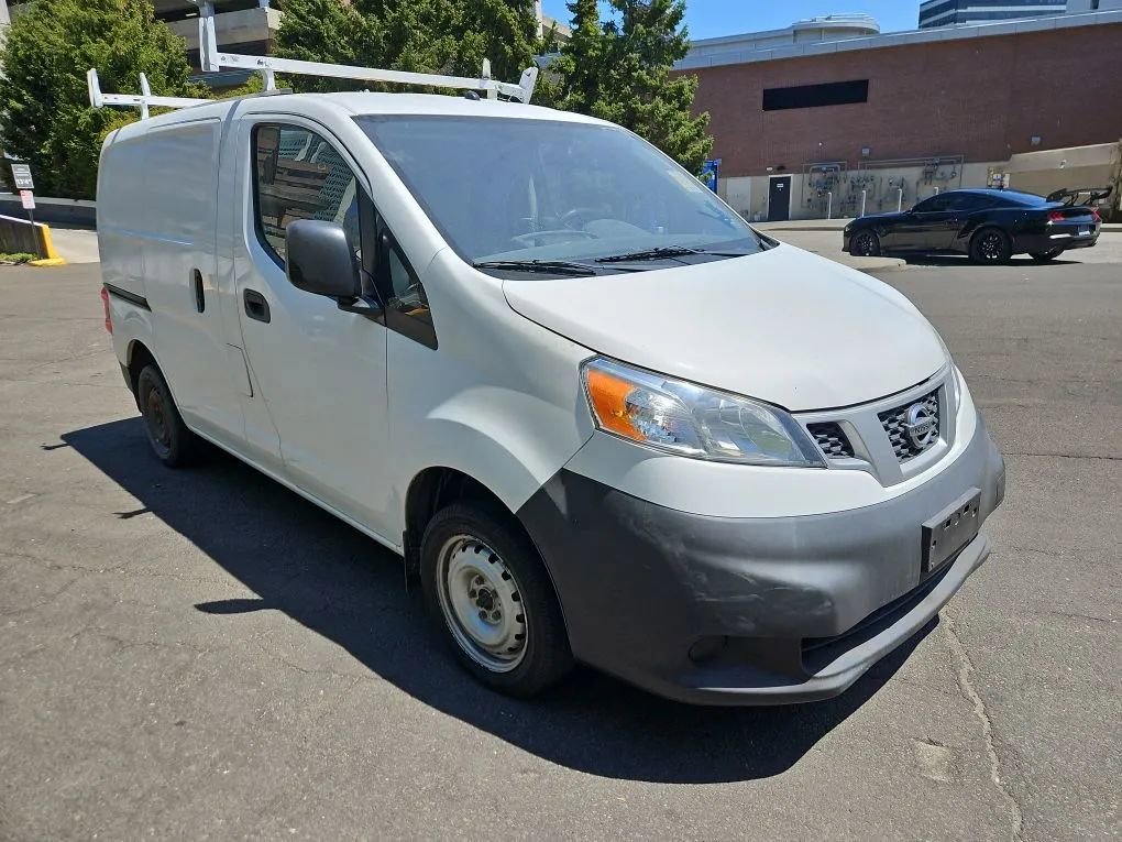Used 2017 Nissan NV200 S FWD image 3