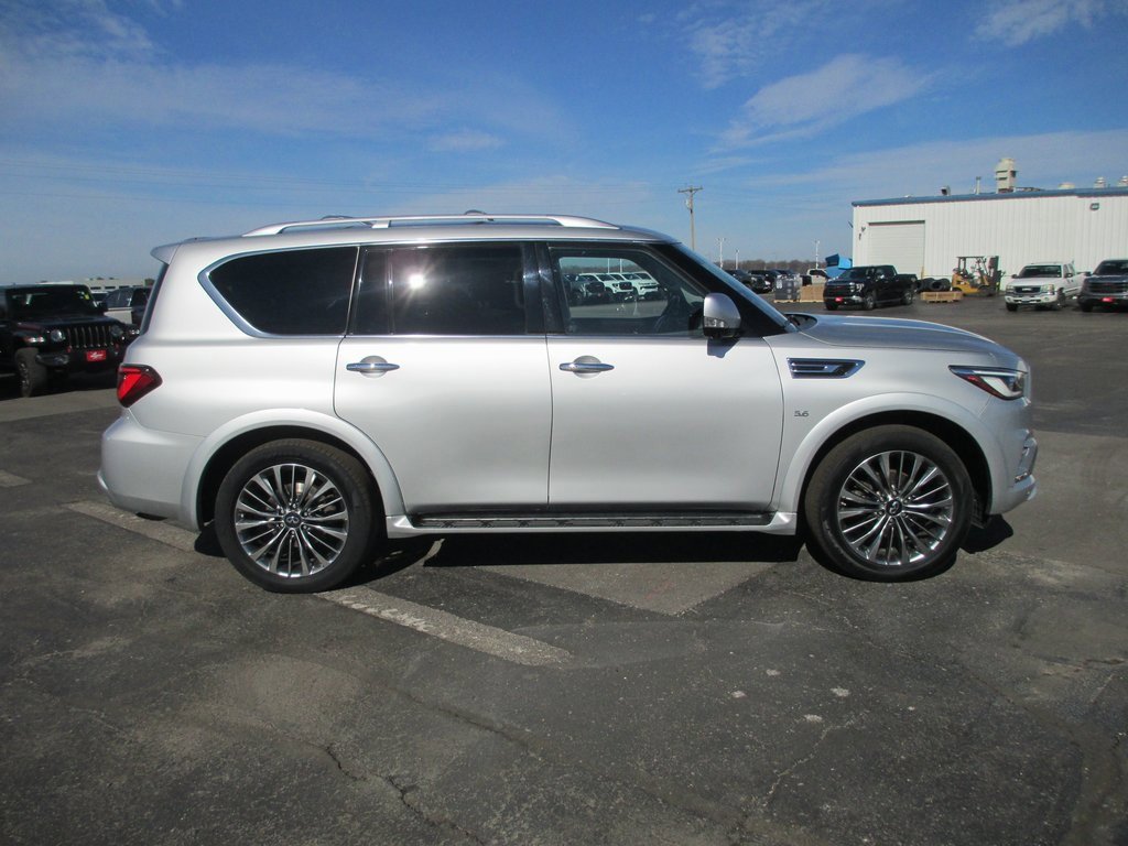 Used 2019 INFINITI QX80 Luxe w/ 22" Wheel Package image 2