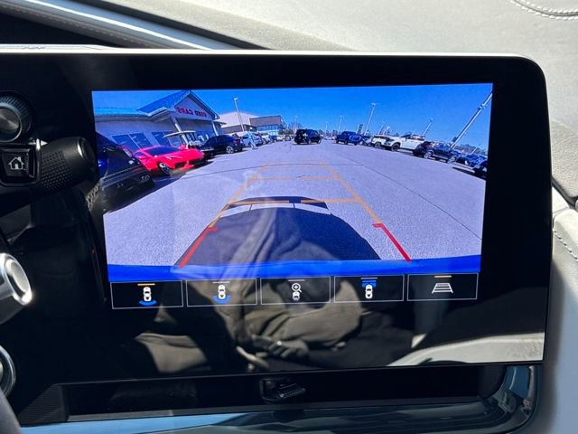 Used 2023 Chevrolet Corvette Stingray Premium Cpe w/ Z51 Performance Package image 20