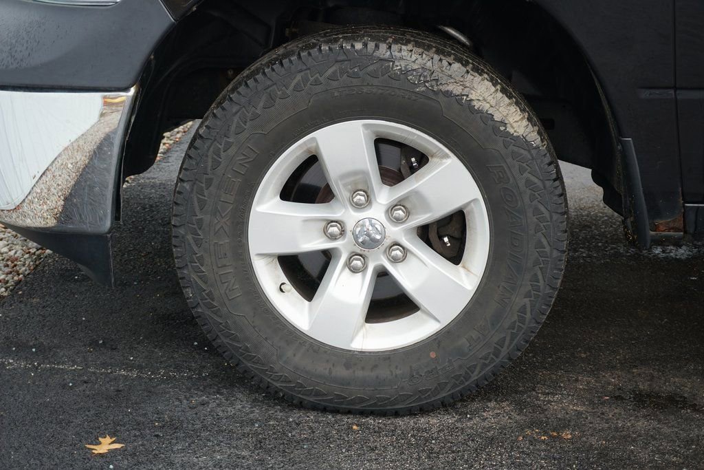 Used 2015 RAM 1500 ST w/ SXT Appearance Group image 6