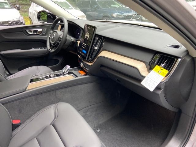 New 2026 Volvo XC60 B5 Plus w/ Protection Package Premier image 17