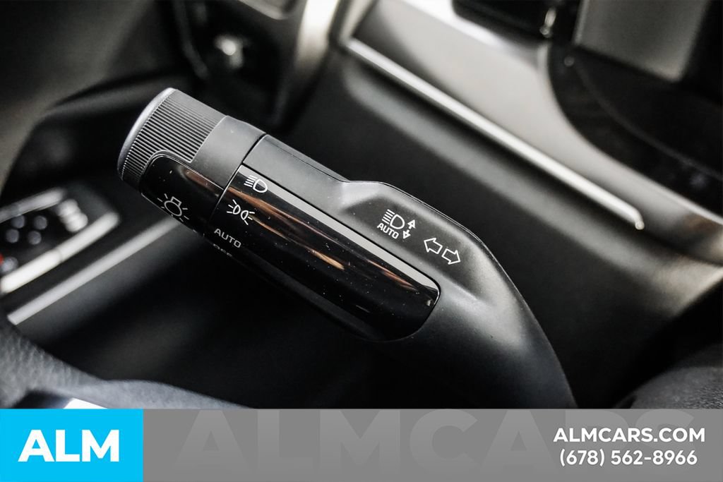 Used 2023 Kia Sorento LX FWD image 28