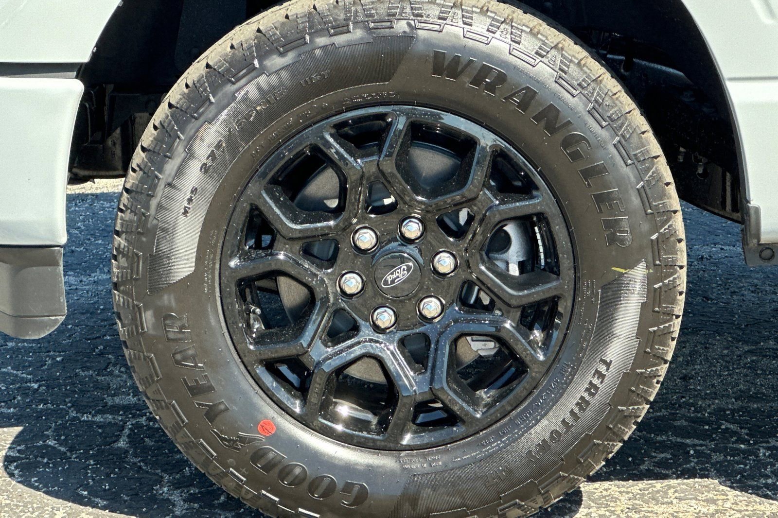 New 2026 Ford F150 XLT w/ Equipment Group 302A MID AWD/4WD image 24