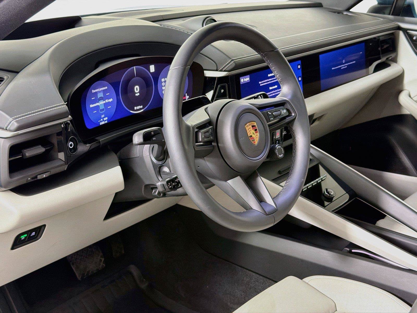 Certified 2026 Porsche Macan Electric RWD image 4