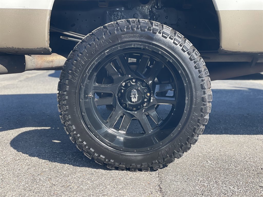 Used 2012 Ford F250 King Ranch w/ King Ranch w/Chrome Pkg image 38