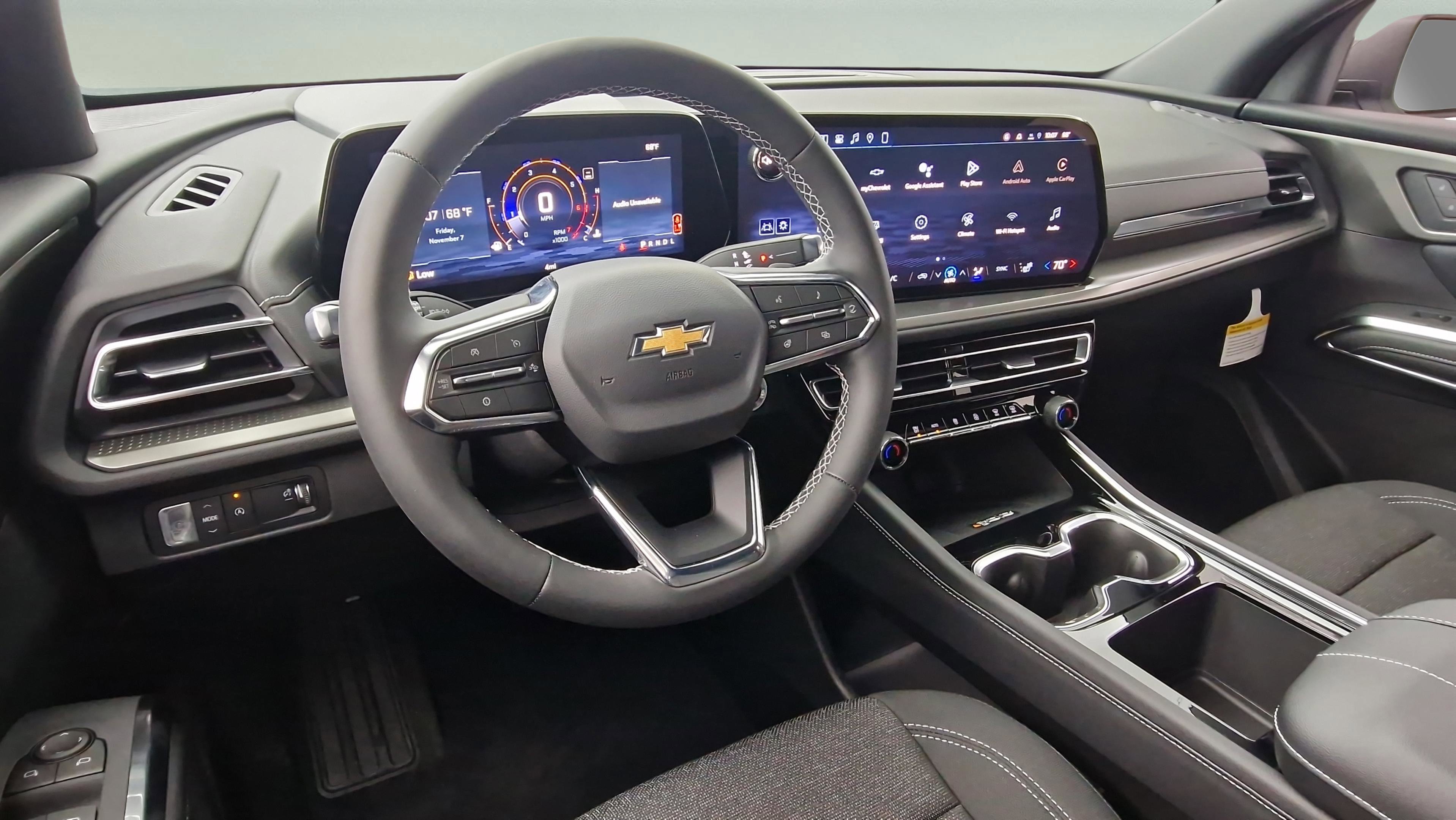 New 2026 Chevrolet Traverse LT w/ Driver Confidence Package FWD image 16