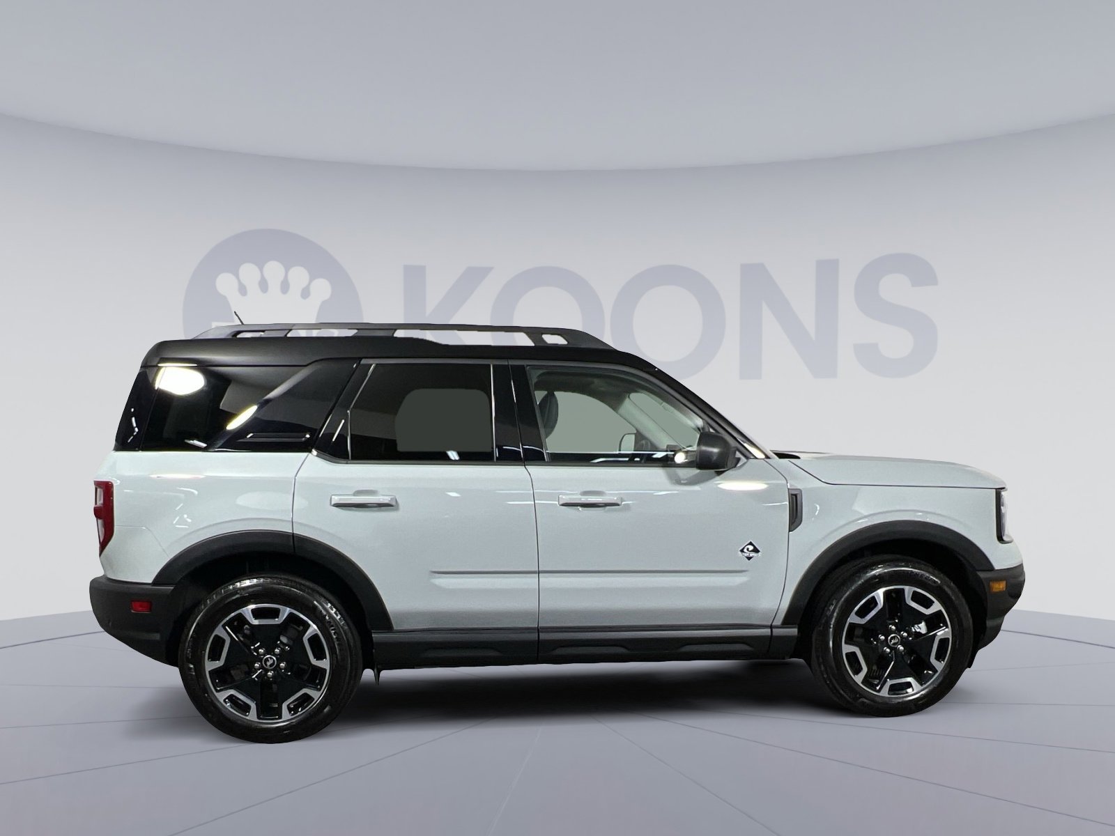 Used 2024 Ford Bronco Sport Outer Banks w/ Tech Package AWD/4WD image 12