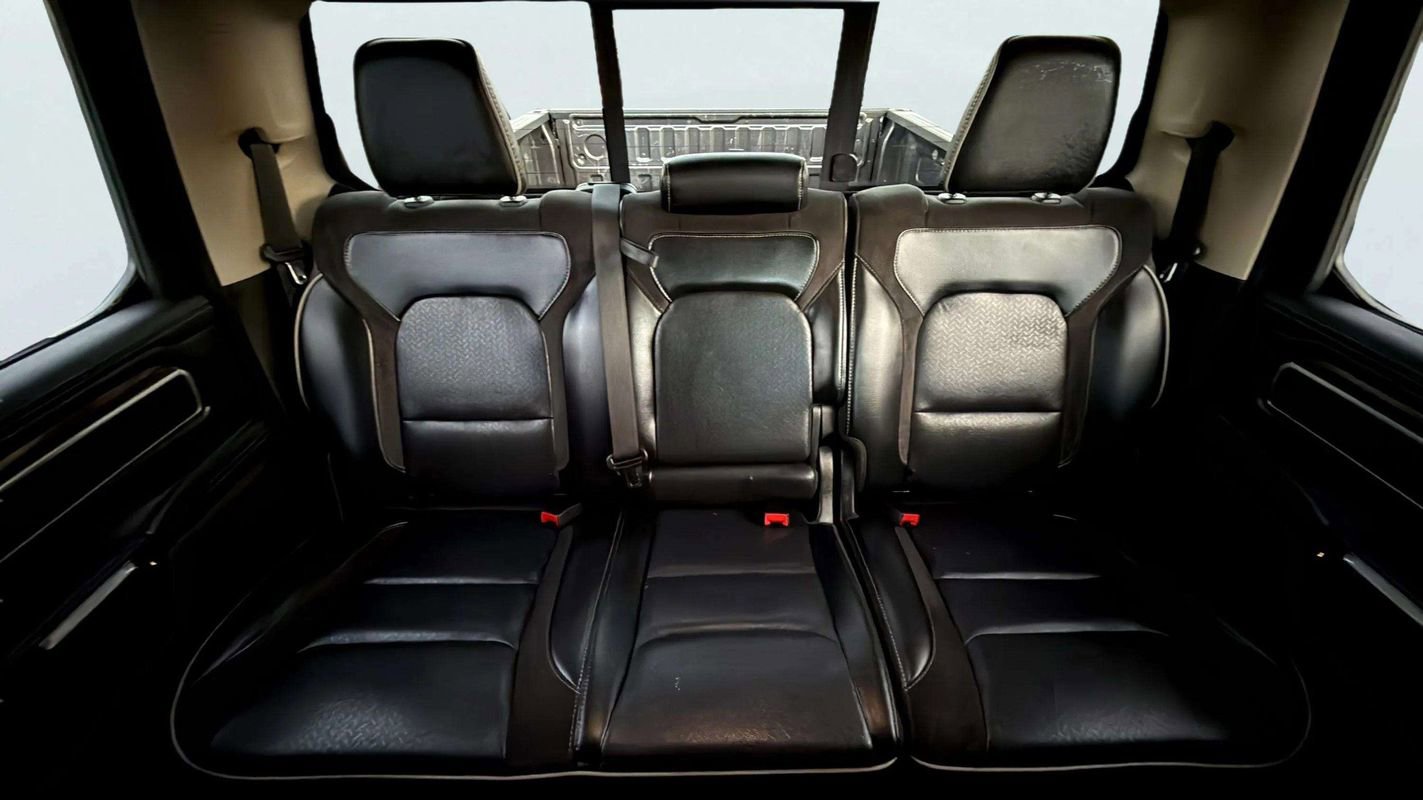 Used 2019 RAM 1500 Laramie image 19