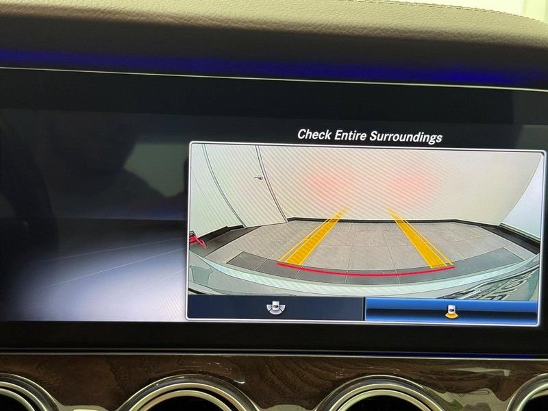 Used 2020 Mercedes-Benz E 350 4MATIC Sedan image 17
