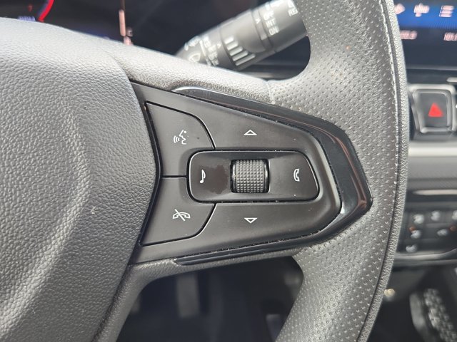 Used 2025 Chevrolet TrailBlazer LT AWD/4WD image 21