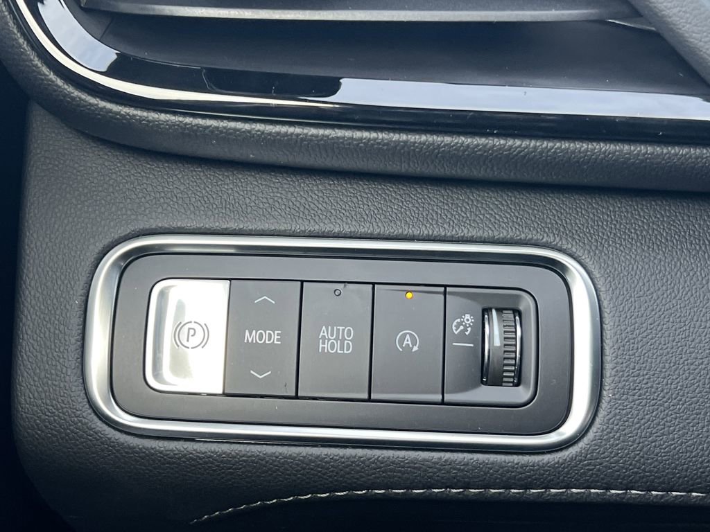 New 2026 Buick Enclave Avenir w/ Super Cruise Package image 11