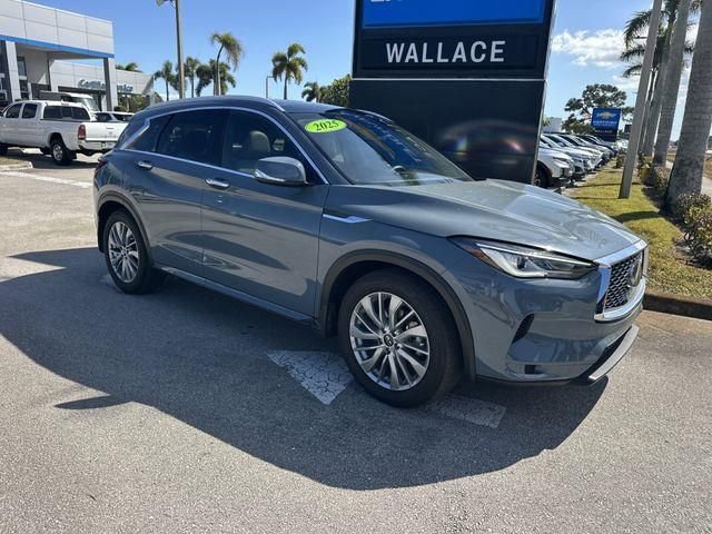 Used 2025 INFINITI QX50 Luxe image 5
