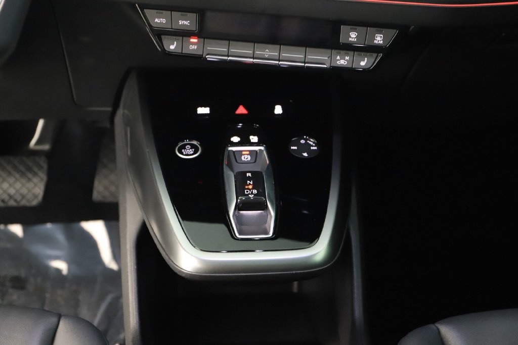 Certified 2023 Audi Q4 e-tron Premium Plus w/ Premium Plus AWD/4WD image 21