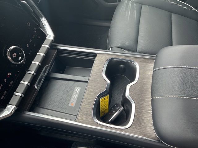 Used 2025 GMC Acadia Denali w/ LPO, Floor Liner Package image 31