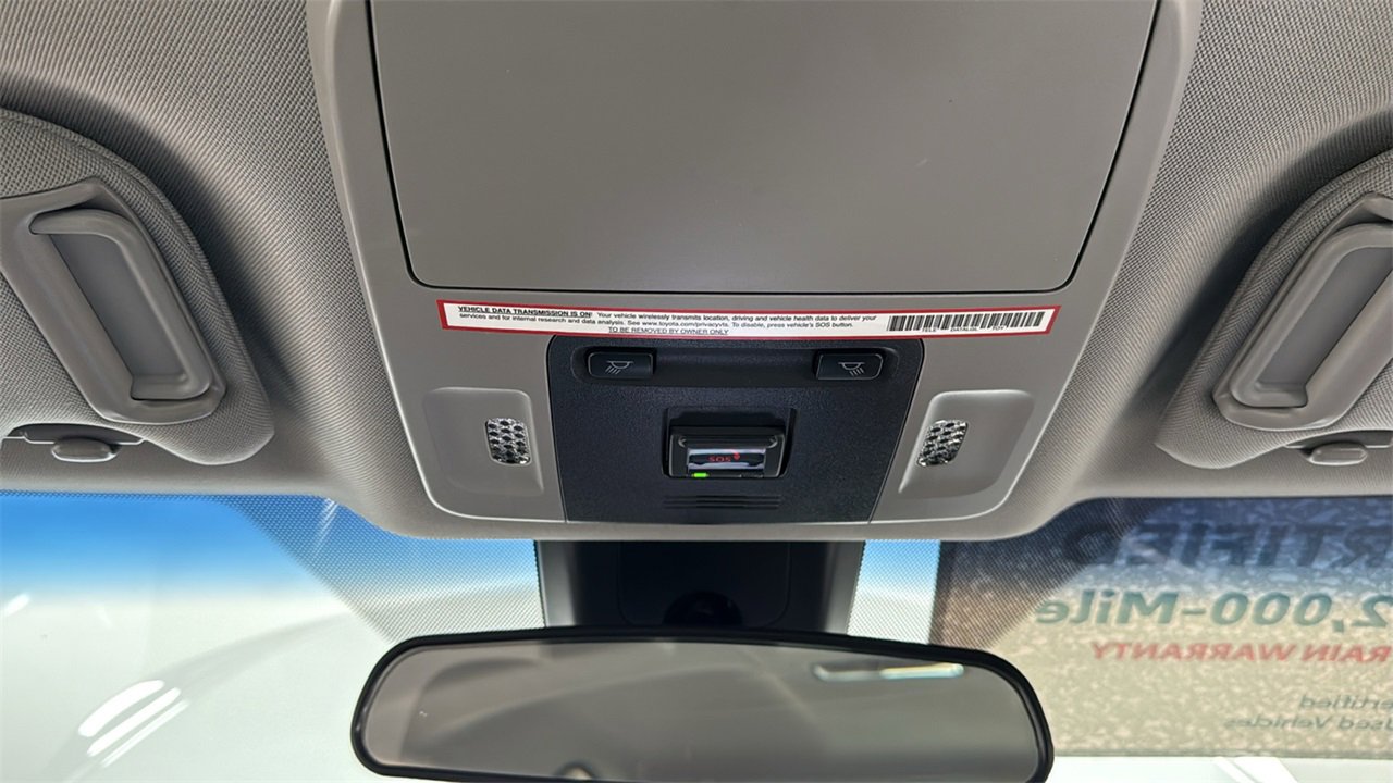 Certified 2020 Toyota Camry LE image 11