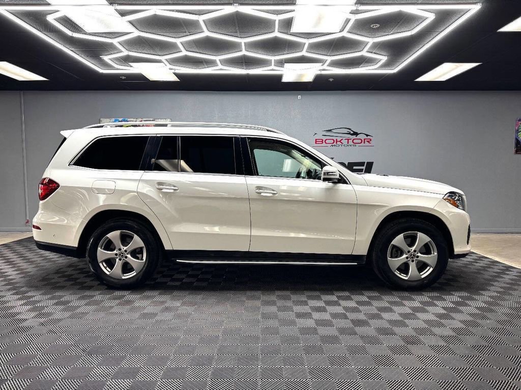 Used 2019 Mercedes-Benz GLS 450 4MATIC image 17