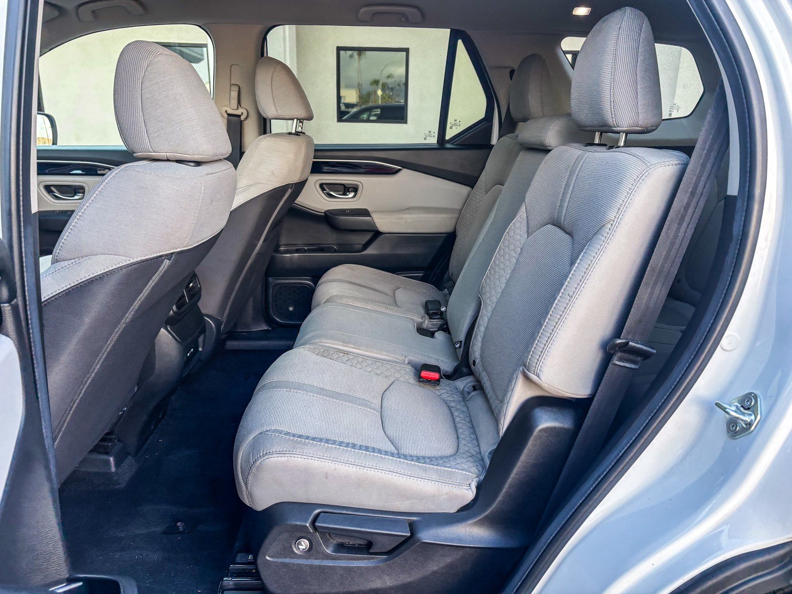 Used 2024 Honda Pilot LX image 21