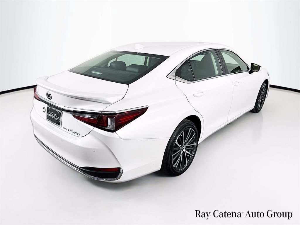 Certified 2023 Lexus ES 250 w/ Premium Package image 7