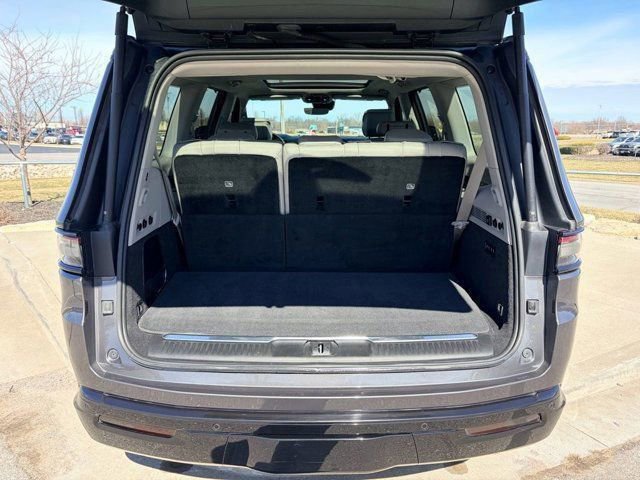 Used 2022 Jeep Grand Wagoneer Series I image 51