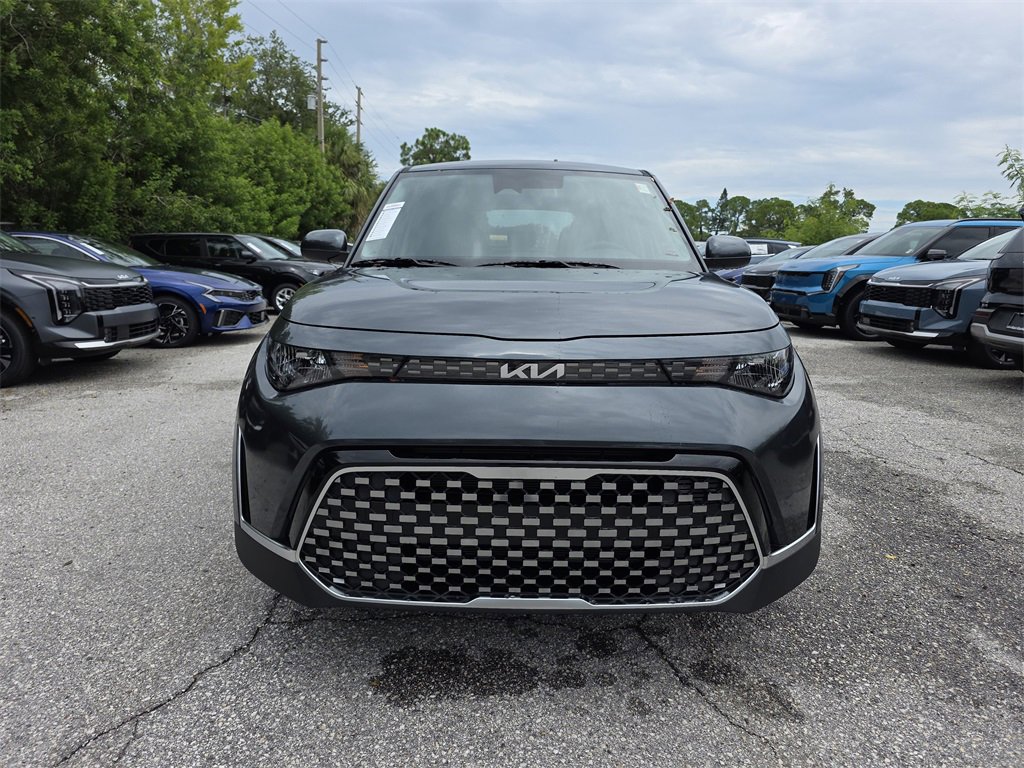 New 2025 Kia Soul EX image 3