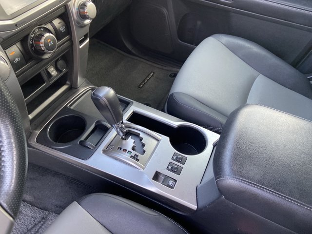 Used 2016 Toyota 4Runner SR5 Premium RWD image 24