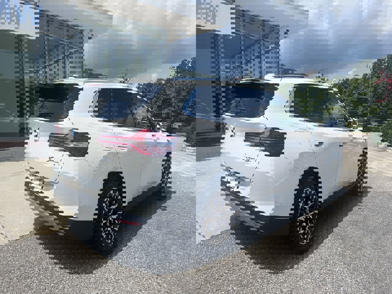 Used 2025 BMW X3 xDrive30i w/ Convenience Package image 8