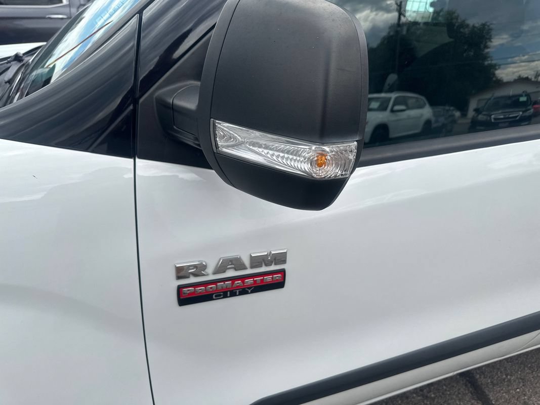 Used 2022 RAM ProMaster City Tradesman FWD image 16