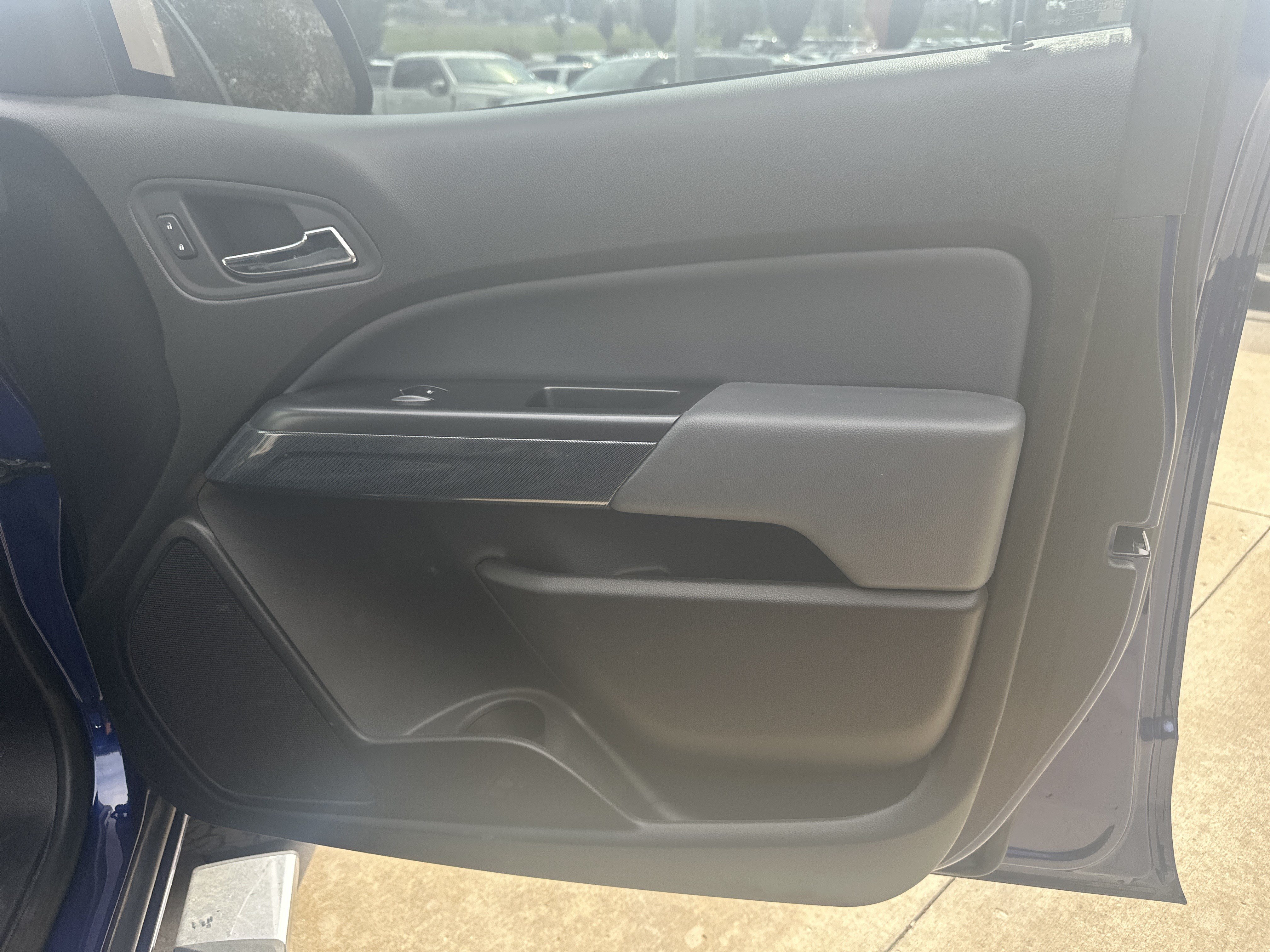 Used 2016 Chevrolet Colorado Z71 AWD/4WD image 29