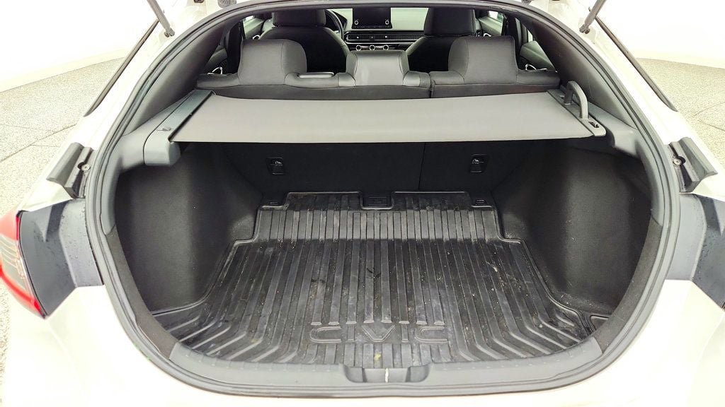 Used 2025 Honda Civic Sport image 21
