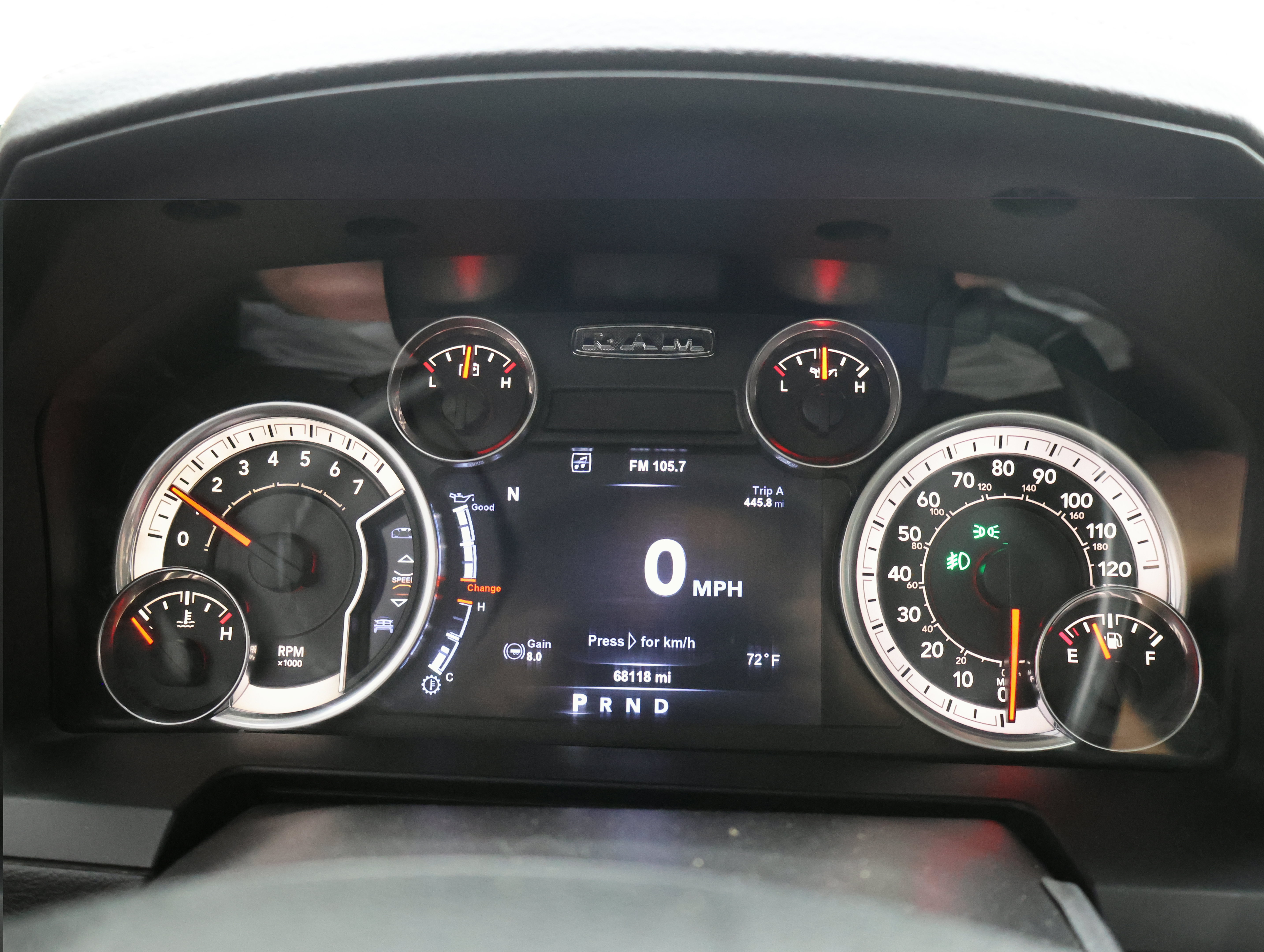Used 2017 RAM 2500 Laramie w/ Sport Appearance Group AWD/4WD image 10