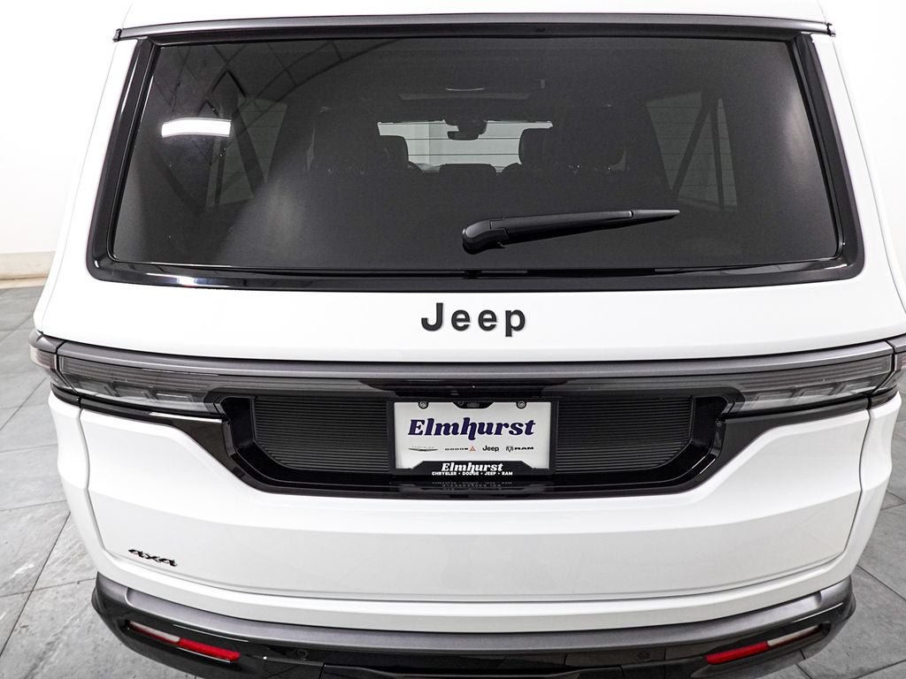 New 2026 Jeep Grand Wagoneer L Limited AWD/4WD image 6