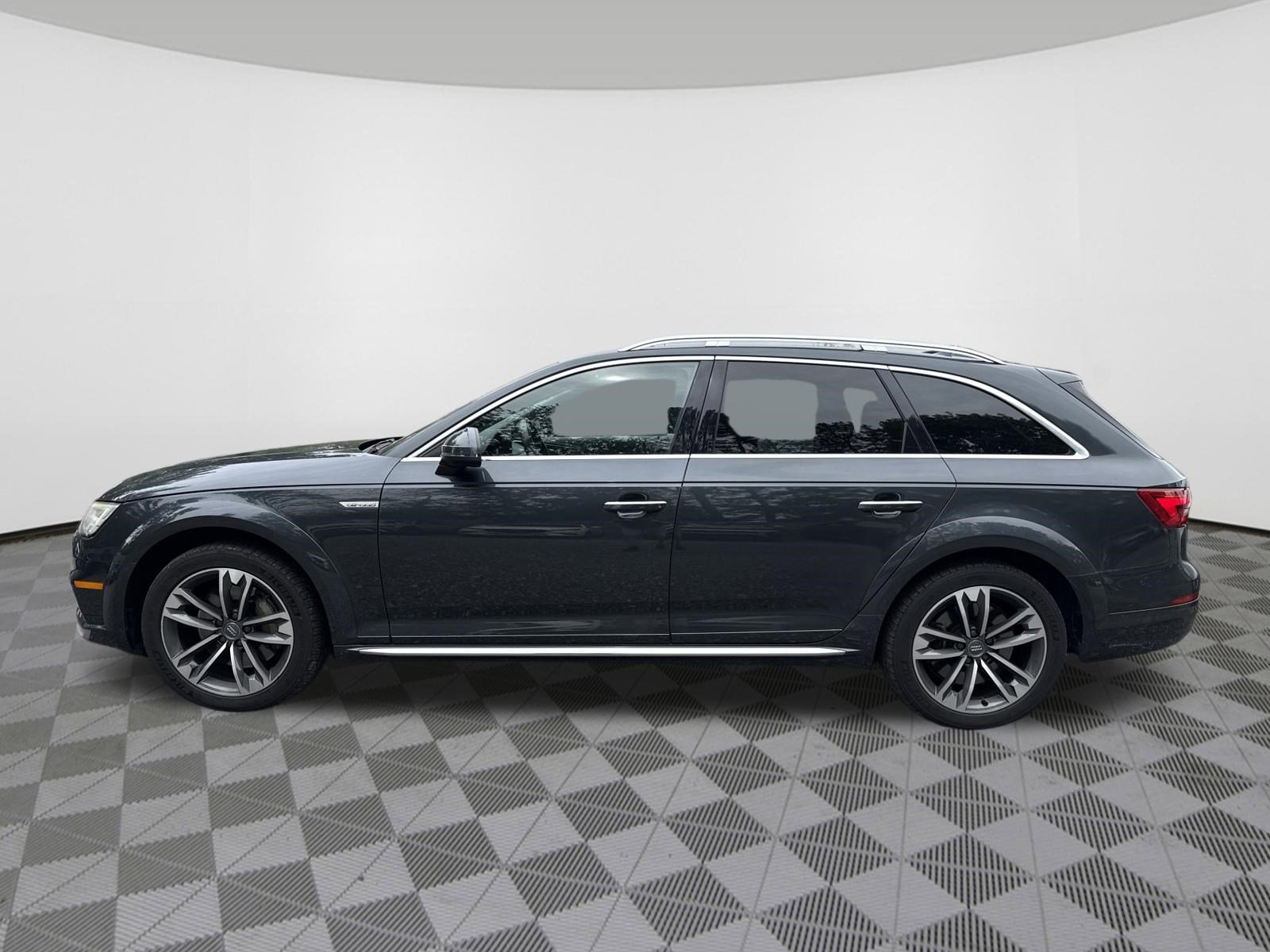Used 2017 Audi A4 2.0T allroad Prestige AWD/4WD image 4